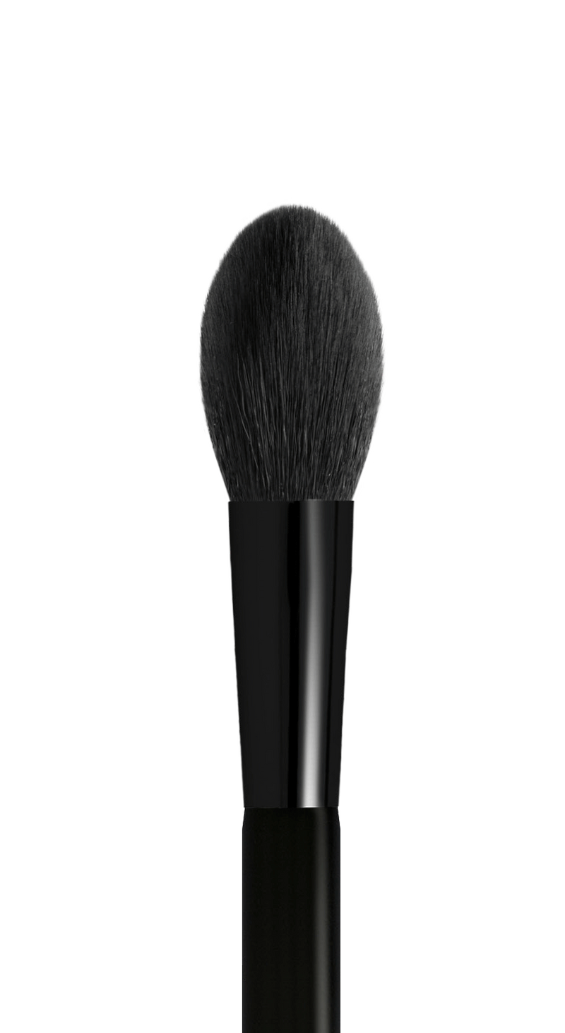 Sara Adams Cosmetiques Oval Shape Blush & Powder Brush 02